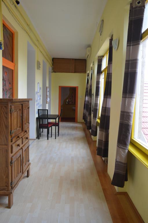 Hostel 66 Szeged Esterno foto