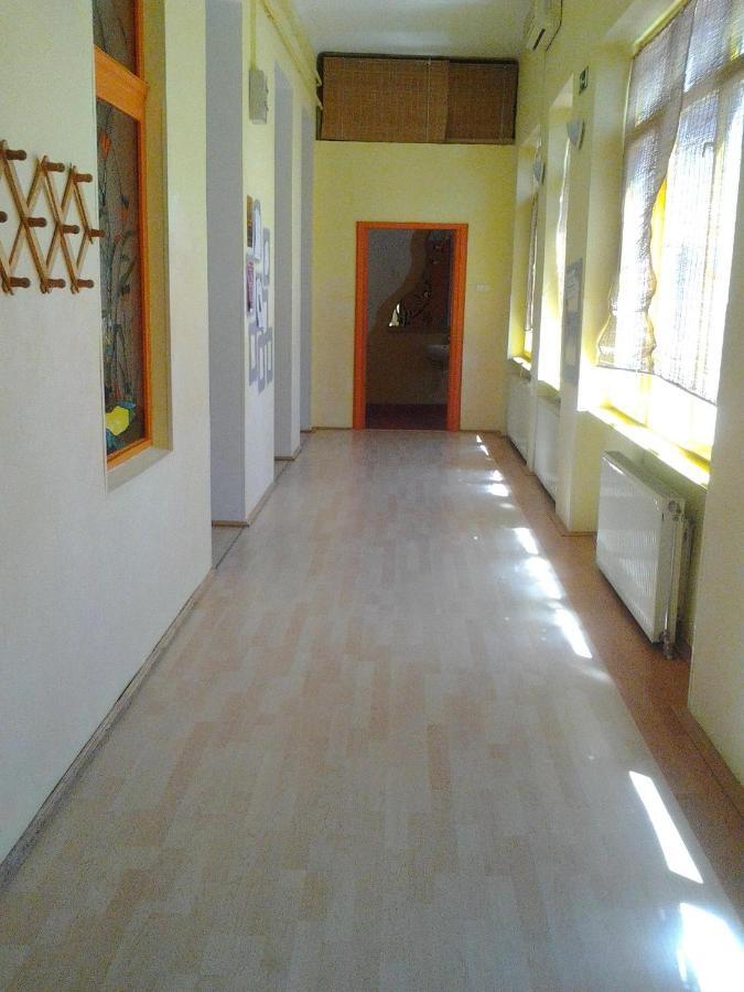 Hostel 66 Szeged Esterno foto